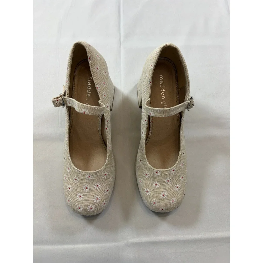 Madden Girl Daisy Floral Platform Mary Jane Heels Beige Block Heel Square Toe 11